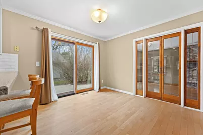 1365  Poplar Ridge Ct, Brookfield, WI 53045 - Photo 8