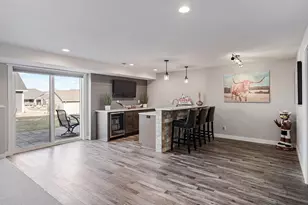 614 Forest View Dr, Holmen, WI 54636 - Photo 16