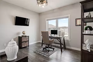 614 Forest View Dr, Holmen, WI 54636 - Photo 14