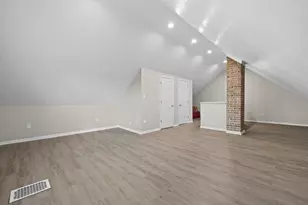 4650 N 38th St, Milwaukee, WI 53209 - Photo 16