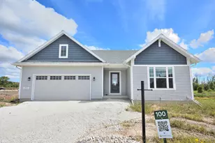 W197N5308 Lodgepole Ct, Menomonee Falls, WI 53051 - Photo 1