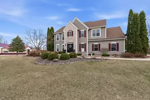 9518 State Hwy 144, Farmington, WI 53040 - Photo 2