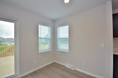 W197N5349  Lodgepole Ct, Menomonee Falls, WI 53051 - Photo 12