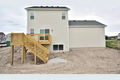 W197N5349  Lodgepole Ct, Menomonee Falls, WI 53051 - Photo 2