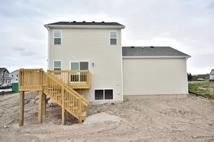 W197N5349 Lodgepole Ct, Menomonee Falls, WI 53051 - Photo 2
