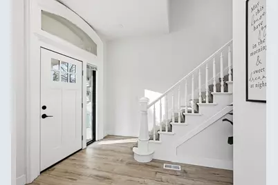 1136  Prairie Ave, Beloit, WI 53511 - Photo 4