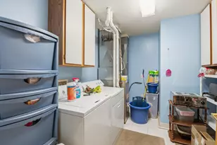 207 Oconomowoc Pkwy, Oconomowoc, WI 53066 - Photo 12