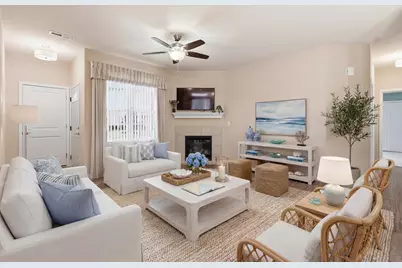 W197N16894  Stonewall Dr, Jackson, WI 53037 - Photo 1