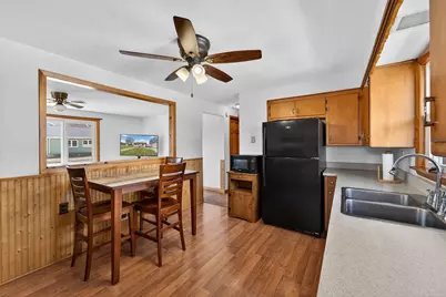 2430  Orchard St, Racine, WI 53405 - Photo 6