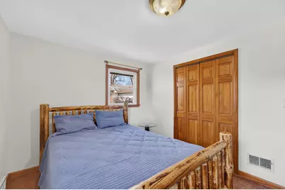 2430  Orchard St, Racine, WI 53405 - Photo 12