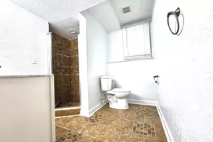 8885 N 70th St, Milwaukee, WI 53223 - Photo 6