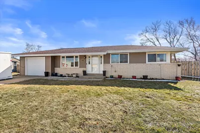7101 W Van Norman Ave, Greenfield, WI 53220 - Photo 22
