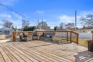 7101 W Van Norman Ave, Greenfield, WI 53220 - Photo 16