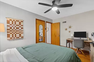 3554 S 14th St, Milwaukee, WI 53221 - Photo 12