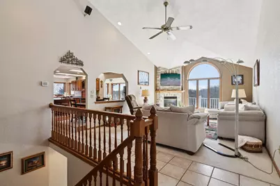 978 N Dewey Ave, Jefferson, WI 53549 - Photo 8