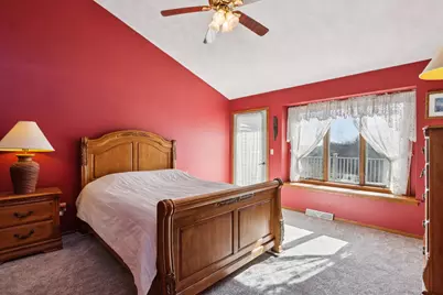 978 N Dewey Ave, Jefferson, WI 53549 - Photo 24