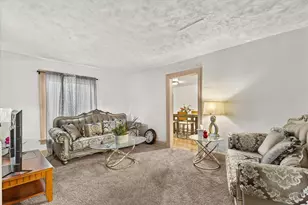 1718 Erie St, Racine, WI 53402 - Photo 4