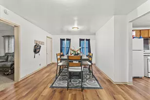 1718 Erie St, Racine, WI 53402 - Photo 10