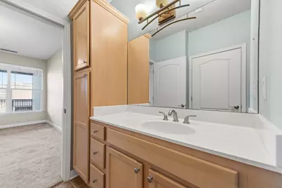 1619 N Farwell Ave #206, Milwaukee, WI 53202 - Photo 36