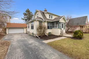 3616 S 89th St, Milwaukee, WI 53228 - Photo 2