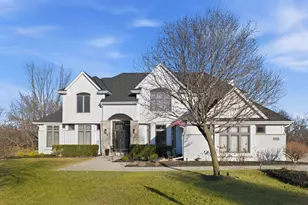 111 Legend Way, Wales, WI 53183 - Photo 2