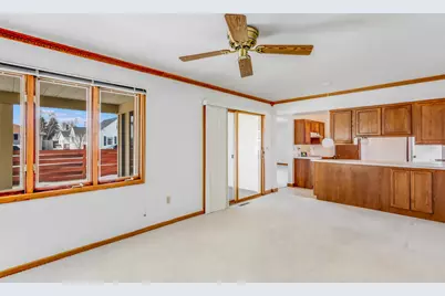 1503 S 25th St, Manitowoc, WI 54220 - Photo 8