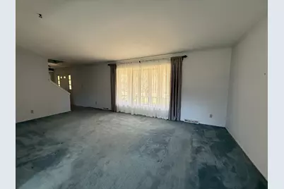 302  Wakefield Downs -, Wales, WI 53183 - Photo 4