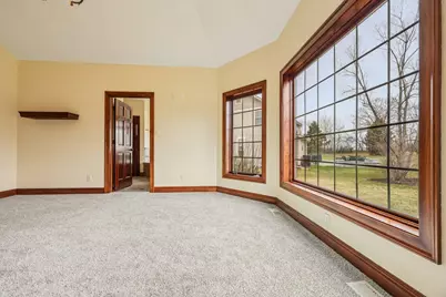 560  Birchwood Dr, Hartland, WI 53029 - Photo 18