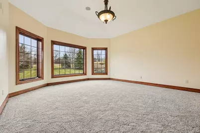 560  Birchwood Dr, Hartland, WI 53029 - Photo 20