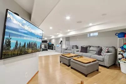 630  Pleasant Dr, Hartland, WI 53029 - Photo 22