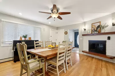 630  Pleasant Dr, Hartland, WI 53029 - Photo 10