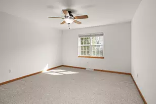 617 Hickory Hollow Rd, Racine, WI 53185 - Photo 12