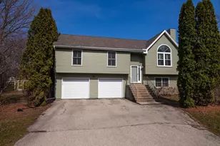 W260 Vista Dr, Ixonia, WI 53066 - Photo 28