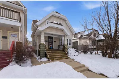 1565 S 57th St, West Allis, WI 53214 - Photo 2