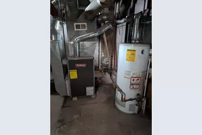 2531 N Buffum St, Milwaukee, WI 53212 - Photo 12