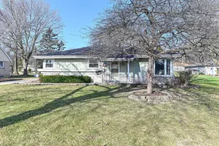 6015 S 18th St, Milwaukee, WI 53221 - Photo 2