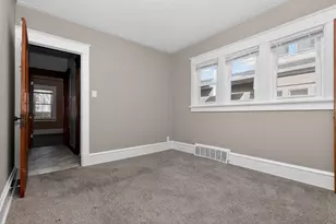 2947 N 60th St, Milwaukee, WI 53210 - Photo 8