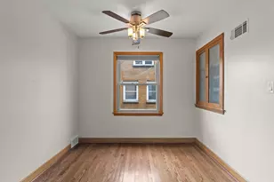 2459 S 82nd St, West Allis, WI 53219 - Photo 16