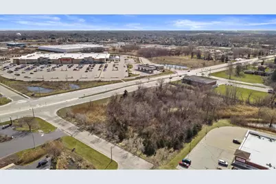 7626  Green Bay Rd, Kenosha, WI 53142 - Photo 8