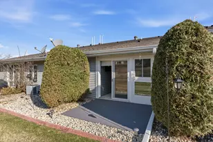 1159 Stillwater Ln, Hartford, WI 53027 - Photo 6