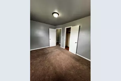 8243 W Grantosa Dr, Milwaukee, WI 53218 - Photo 12