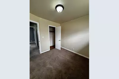 8243 W Grantosa Dr, Milwaukee, WI 53218 - Photo 8