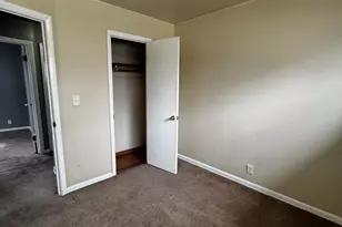 8243 W Grantosa Dr, Milwaukee, WI 53218 - Photo 8