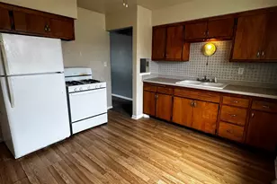 8243 W Grantosa Dr, Milwaukee, WI 53218 - Photo 4