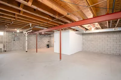 9508 W Maple Ct #01, West Allis, WI 53214 - Photo 18