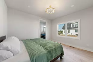 1082 Seanma Wynd, Port Washington, WI 53074 - Photo 22