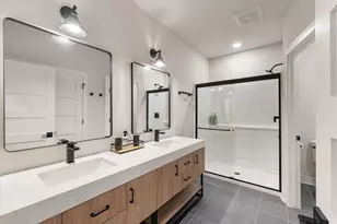 1082 Seanma Wynd, Port Washington, WI 53074 - Photo 36