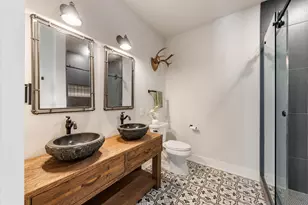 1082 Seanma Wynd, Port Washington, WI 53074 - Photo 34