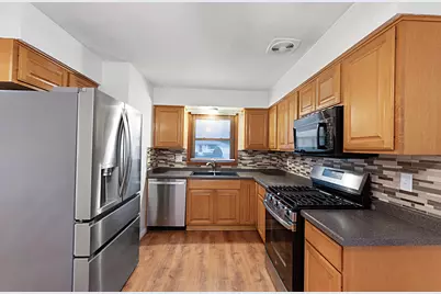 6463 N 55th St, Milwaukee, WI 53223 - Photo 2