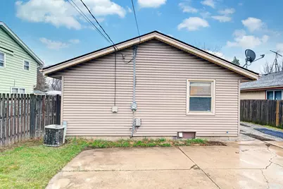 6463 N 55th St, Milwaukee, WI 53223 - Photo 24